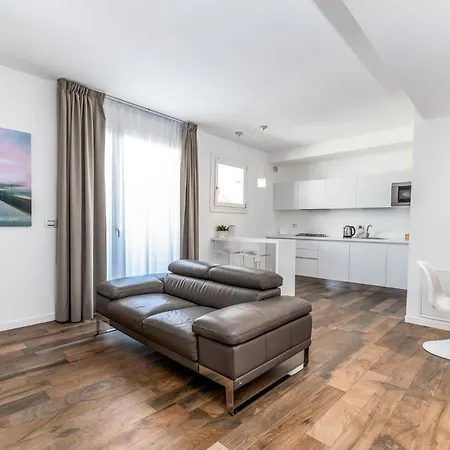 Santo Stefano Raro Rooms Collection Brindisi Exterior foto